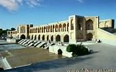 پاورپوینت پل های تاریخی اصفهان - شامل 36 اسلاید